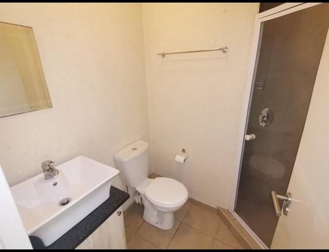 1 BEDROOM APARTMENT FOR SALE IN HATFIELD